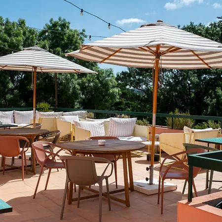 Hotel Wot Sarrazola Soul *