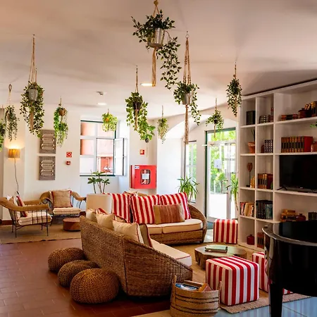Hotel Wot Sarrazola Soul 2*