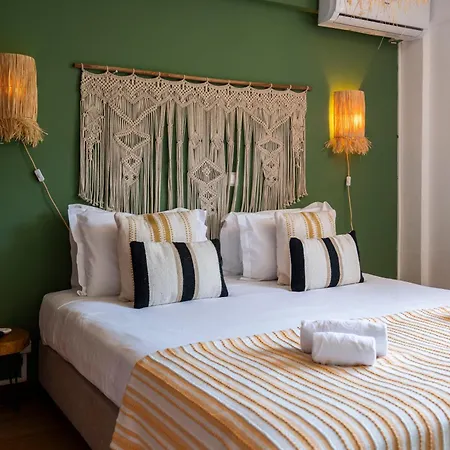 Wot Sarrazola Soul Hotel