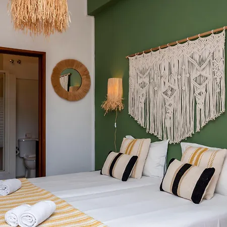 Wot Sarrazola Soul Hotel Colares