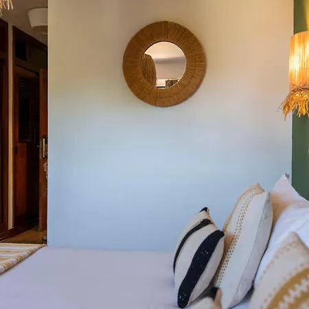 Hotel Wot Sarrazola Soul