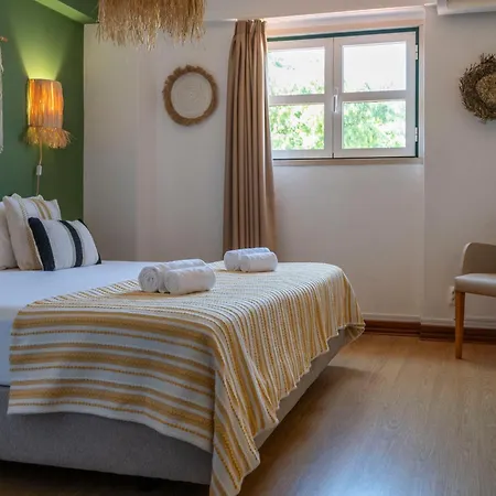 Hotel Wot Sarrazola Soul 2*