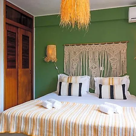 Hotel Wot Sarrazola Soul