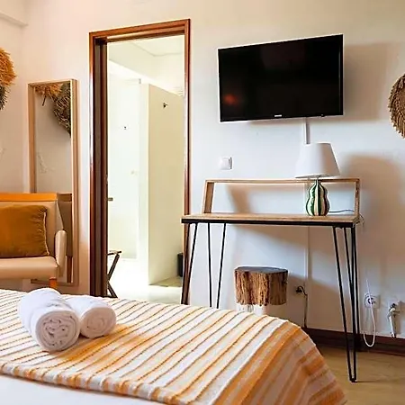 Hotel Wot Sarrazola Soul